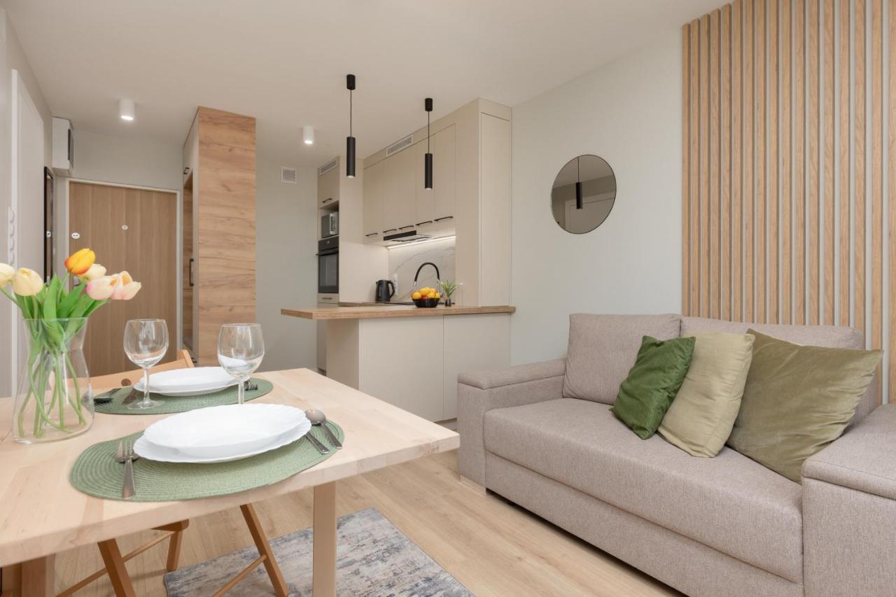 Aleja Jana Pawla II Studio Warsaw By Noclegi Renters Luaran gambar