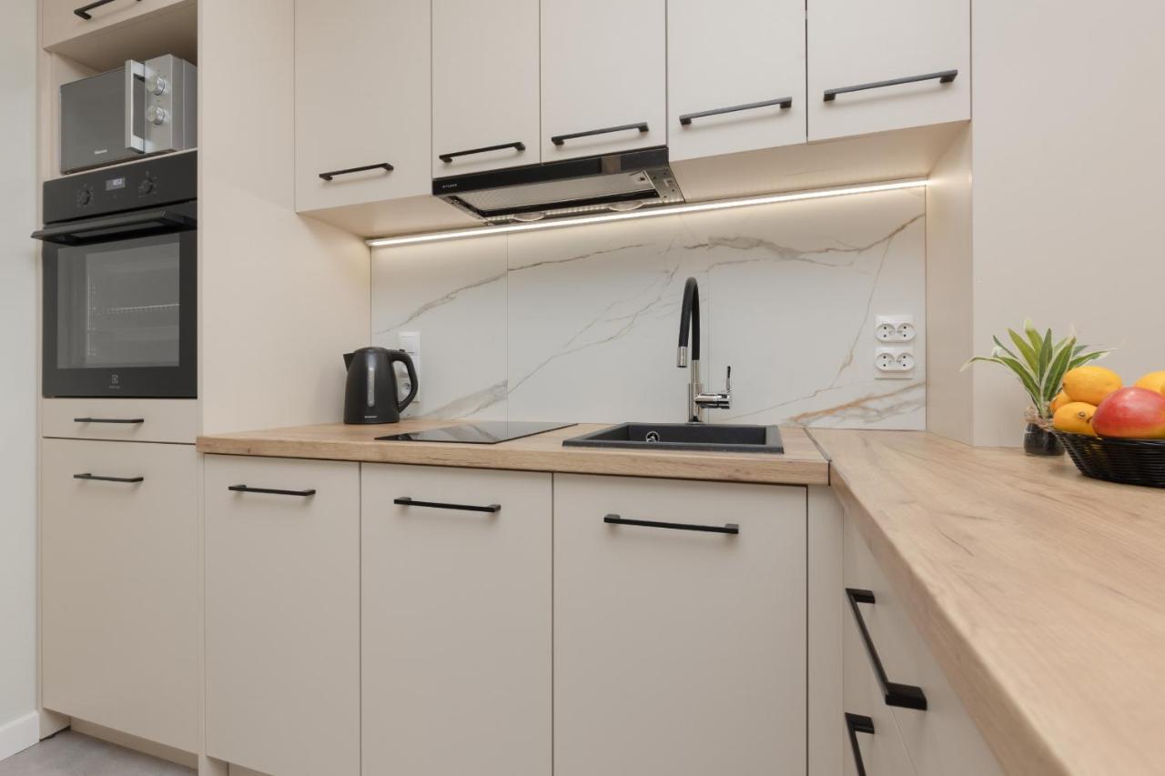 Aleja Jana Pawla II Studio Warsaw By Noclegi Renters Luaran gambar